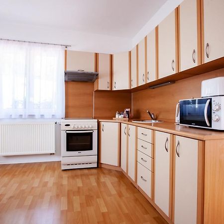 Apartman Dominhaus Cheb Luaran gambar